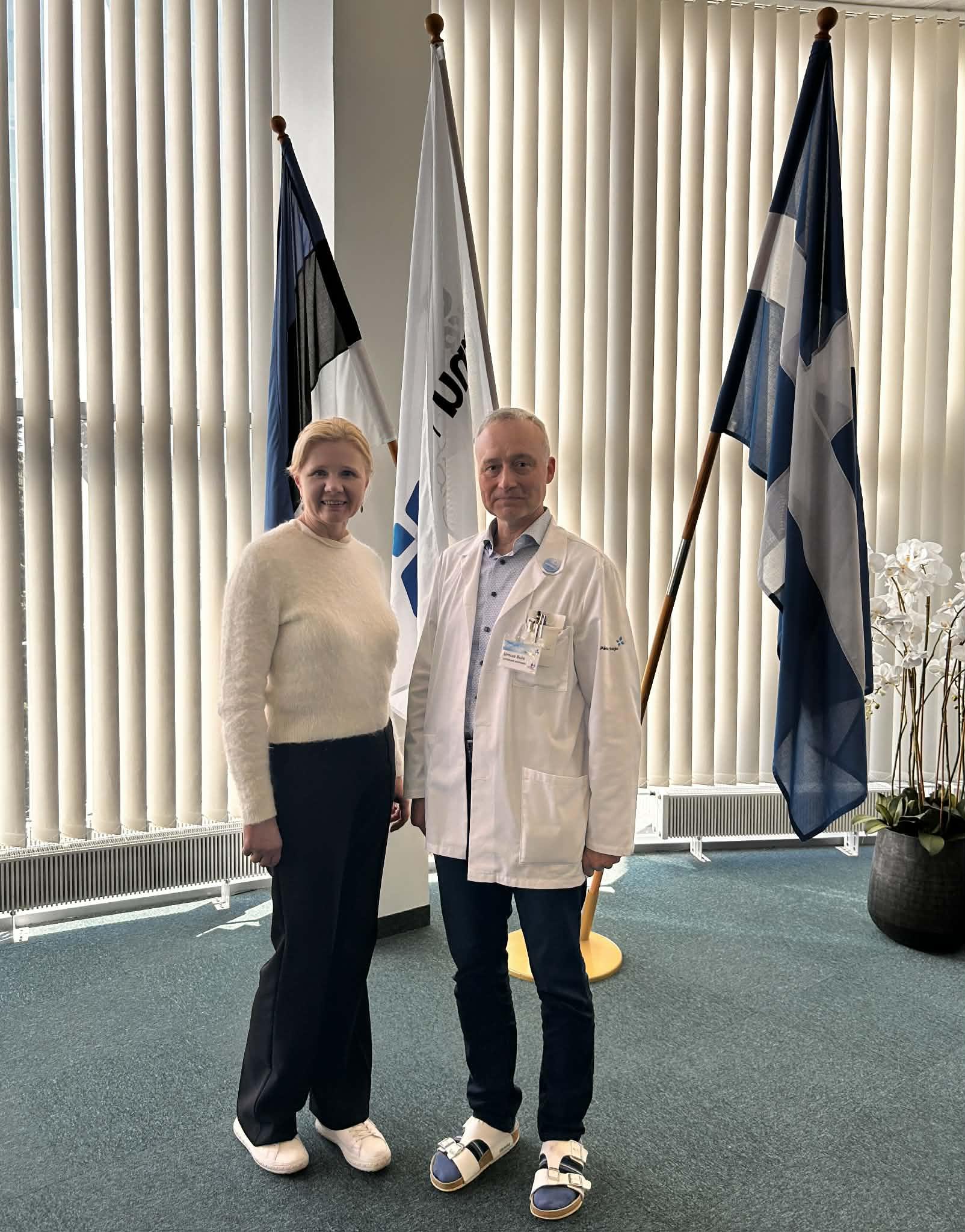 Tervisekassa juhatuse esimees Siiri Lahe külastas Pärnu Haiglat